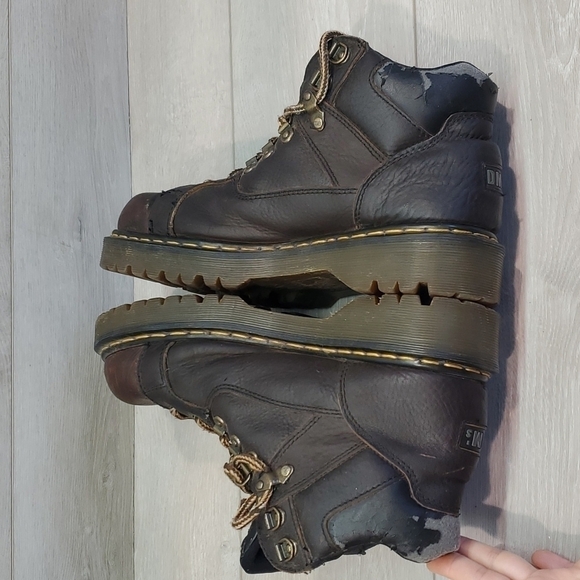 Dr.Martens Mens Y2K 9728 High Top Chunky Tractor Platform Boots shoes sz 10 - Picture 9 of 13